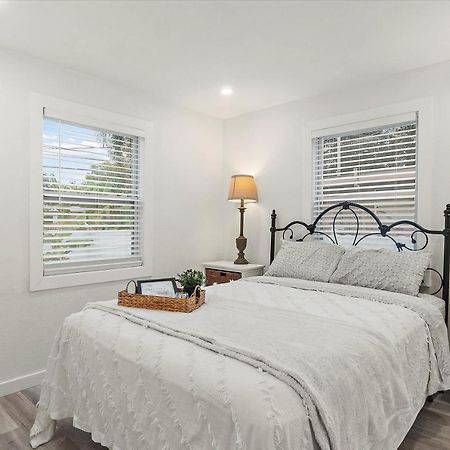 Quaint Gulfport Beach Bungalow St. Petersburg Ngoại thất bức ảnh