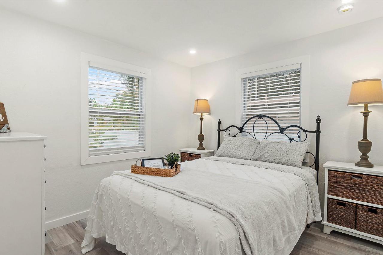 Quaint Gulfport Beach Bungalow St. Petersburg Ngoại thất bức ảnh